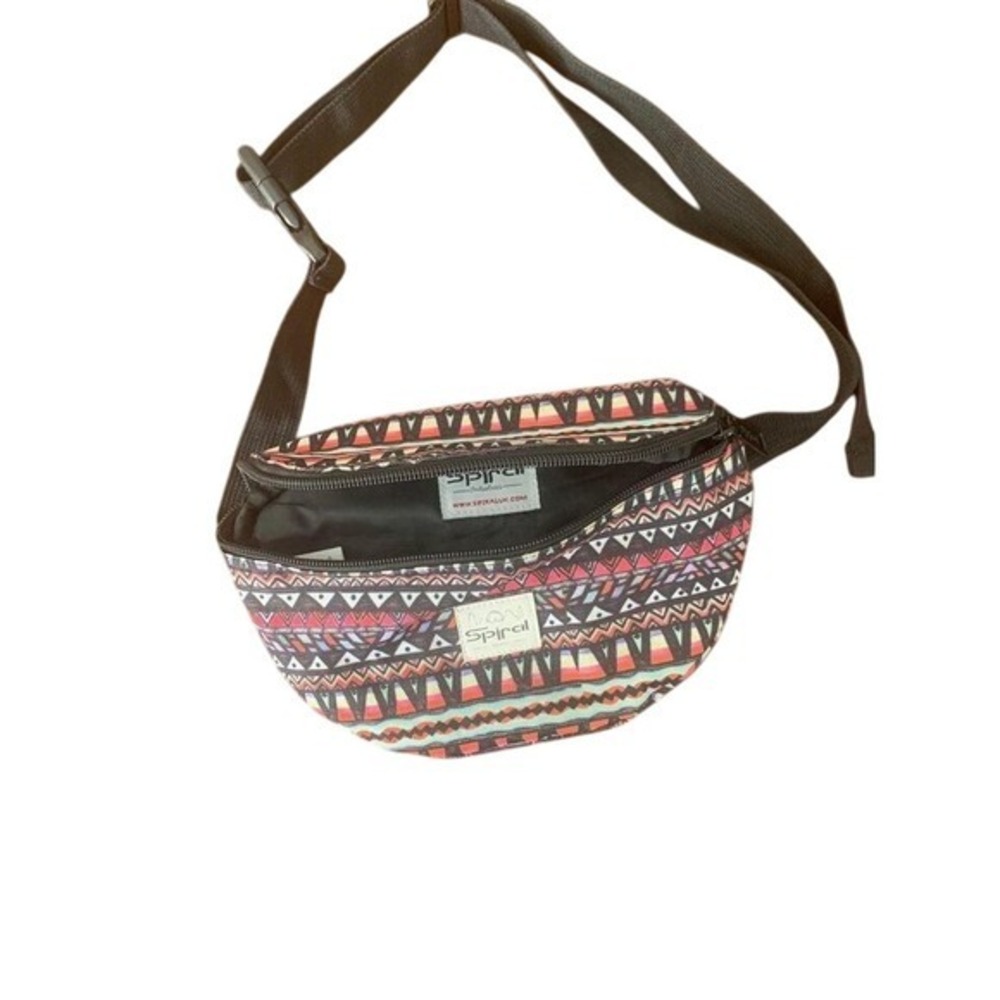 Spiral Brand‎ Waterproof Fanny Pack/Crossbody